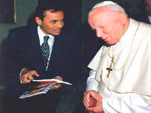 Moysés Azevedo com Papa João Paulo II - Arquivo Shalom